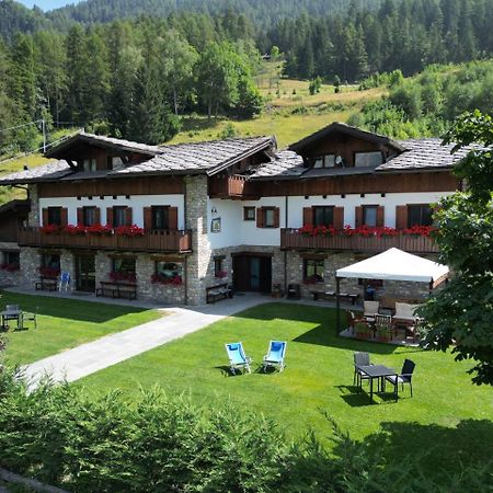 Le Reve Bed and Breakfast Courmayeur Buitenkant foto