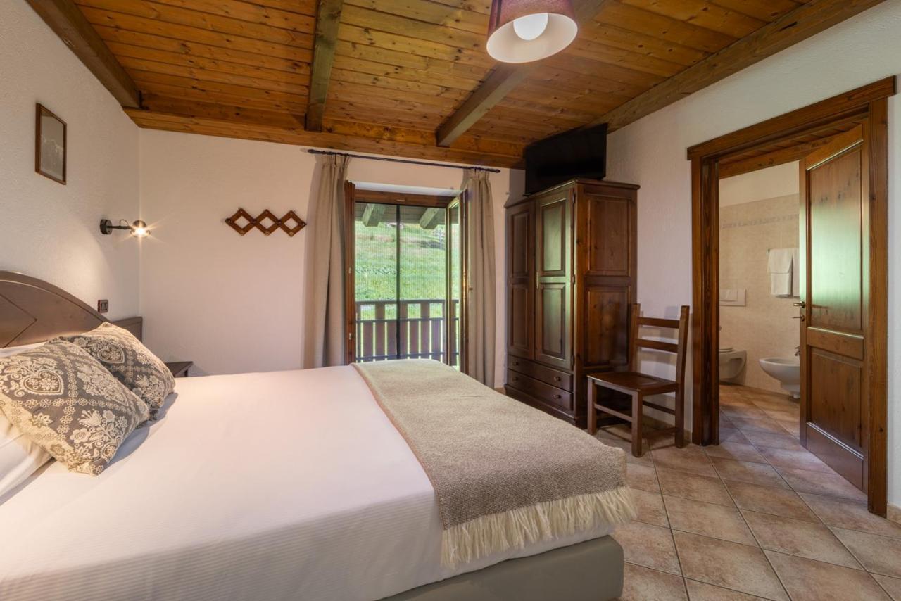 Le Reve Bed and Breakfast Courmayeur Buitenkant foto